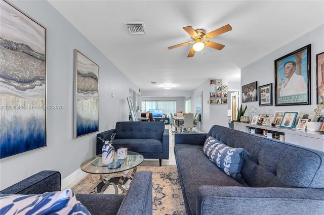 1019 S 29th Avenue 1019, Hollywood, FL 33020