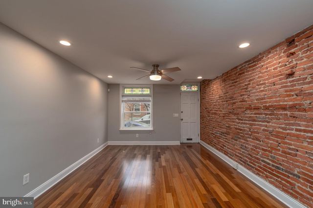 915 S BOULDIN ST, Baltimore, MD 21224