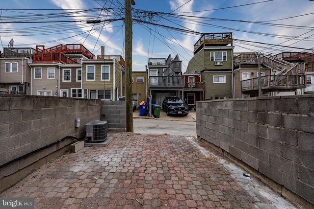 915 S BOULDIN ST, Baltimore, MD 21224