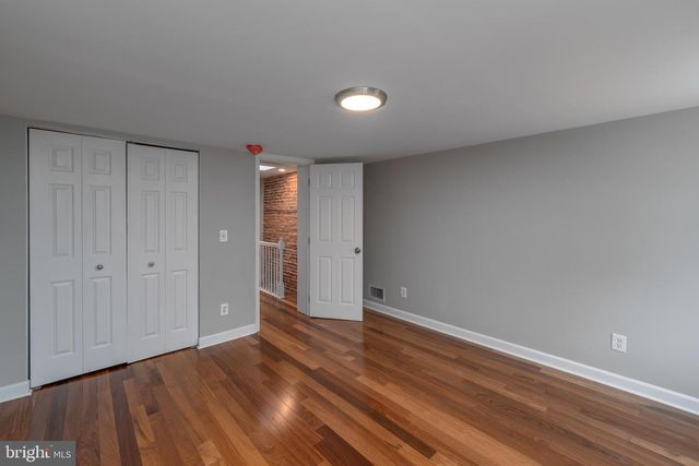 915 S BOULDIN ST, Baltimore, MD 21224