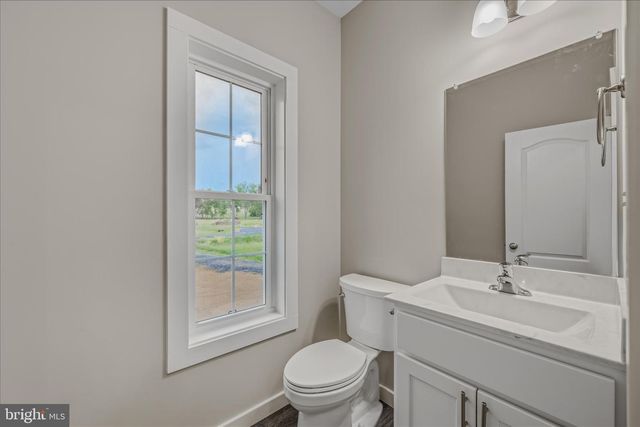 84 HUNTSVILLE CT, Martinsburg, WV 25403
