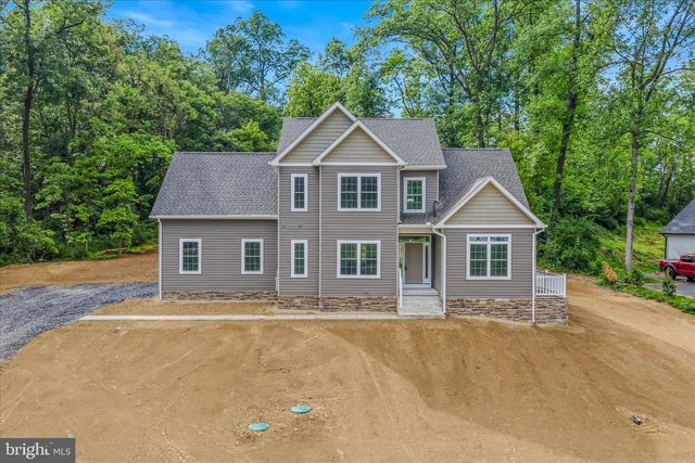 84 HUNTSVILLE CT, Martinsburg, WV 25403