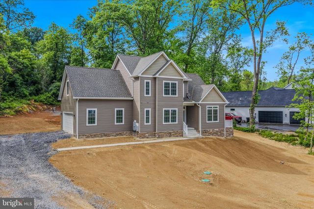 84 HUNTSVILLE CT, Martinsburg, WV 25403
