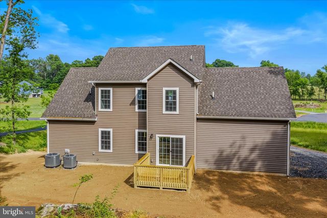 84 HUNTSVILLE CT, Martinsburg, WV 25403