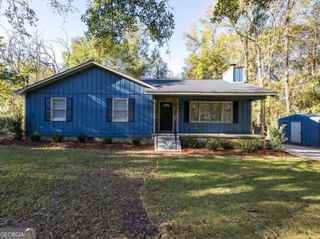 221 Jefferson Circle, Macon, GA 31220
