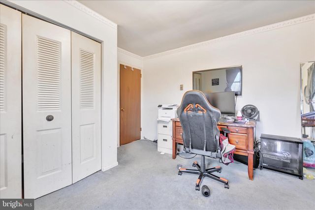 631 W FRANKLIN ST, Womelsdorf, PA 19567