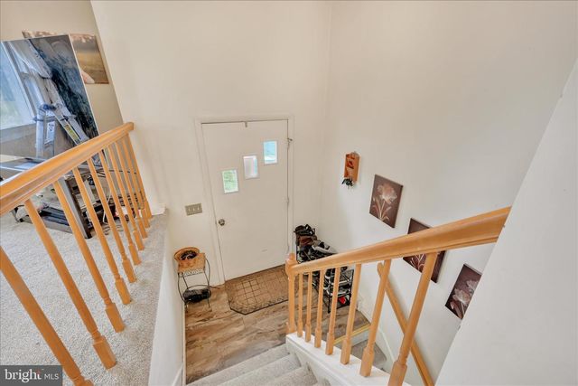 631 W FRANKLIN ST, Womelsdorf, PA 19567