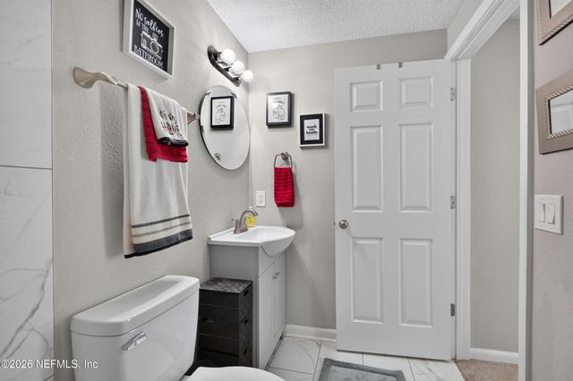 12240 CHIPPENHAM Court, Jacksonville, FL 32225