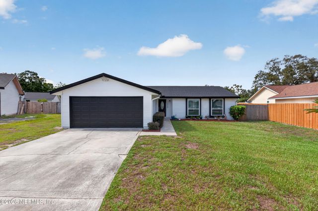 12240 CHIPPENHAM Court, Jacksonville, FL 32225