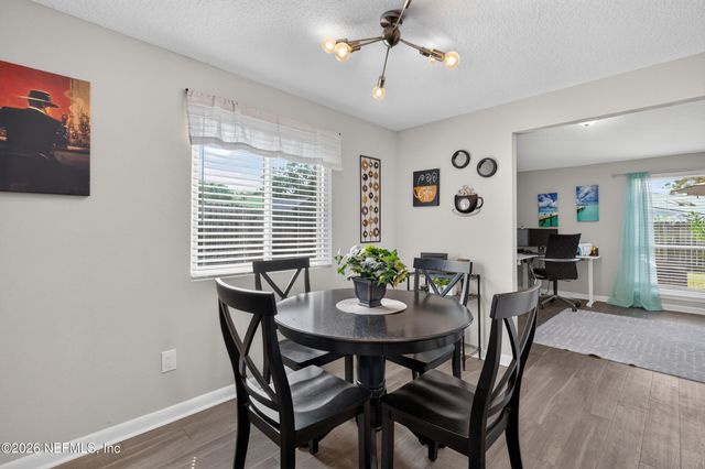 12240 CHIPPENHAM Court, Jacksonville, FL 32225