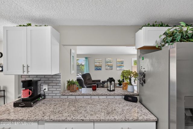 12240 CHIPPENHAM Court, Jacksonville, FL 32225