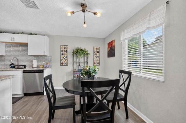 12240 CHIPPENHAM Court, Jacksonville, FL 32225