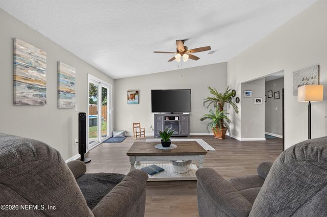 12240 CHIPPENHAM Court, Jacksonville, FL 32225