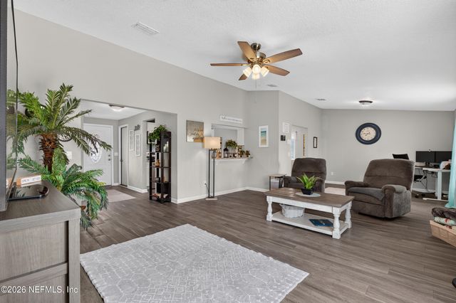 12240 CHIPPENHAM Court, Jacksonville, FL 32225