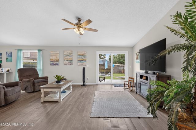 12240 CHIPPENHAM Court, Jacksonville, FL 32225