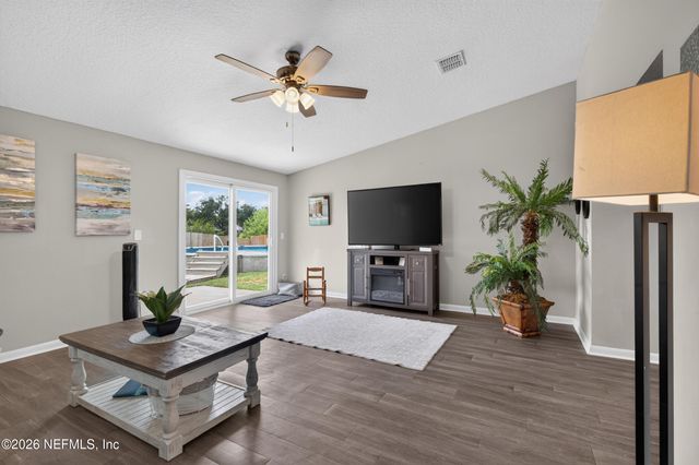 12240 CHIPPENHAM Court, Jacksonville, FL 32225