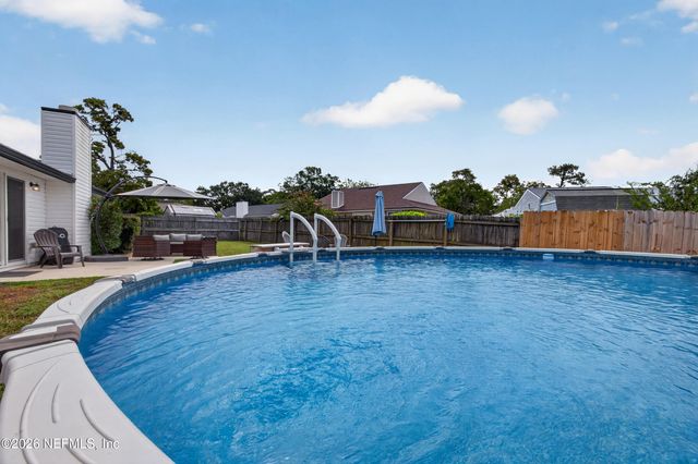 12240 CHIPPENHAM Court, Jacksonville, FL 32225