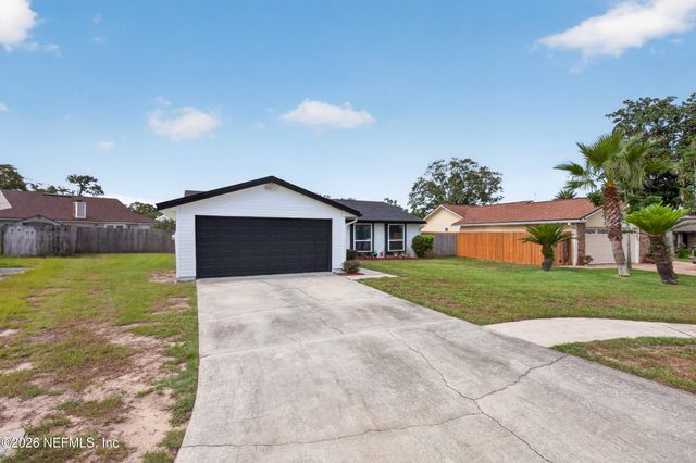 12240 CHIPPENHAM Court, Jacksonville, FL 32225