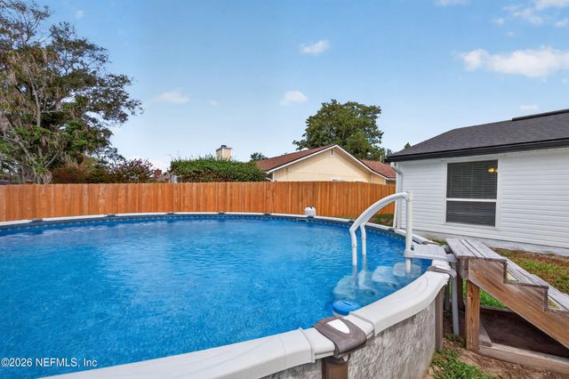 12240 CHIPPENHAM Court, Jacksonville, FL 32225