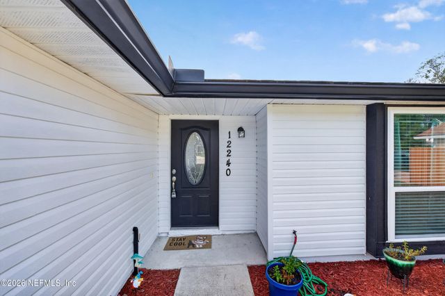 12240 CHIPPENHAM Court, Jacksonville, FL 32225