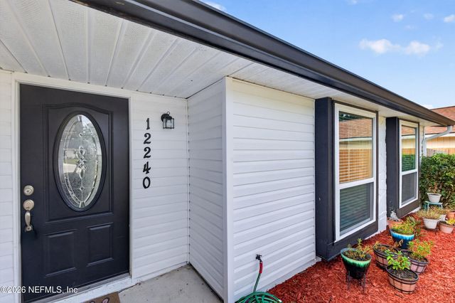 12240 CHIPPENHAM Court, Jacksonville, FL 32225