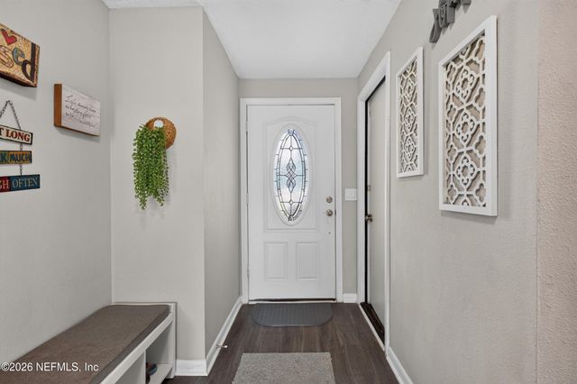 12240 CHIPPENHAM Court, Jacksonville, FL 32225