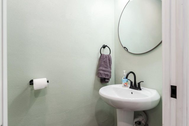 1729 E Road 5, Edgerton, WI 53534