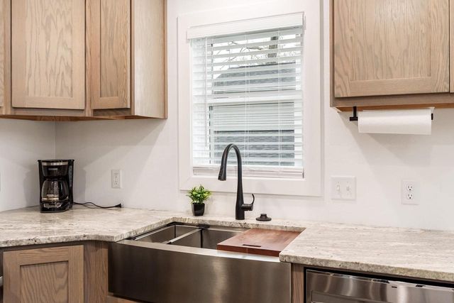 1729 E Road 5, Edgerton, WI 53534