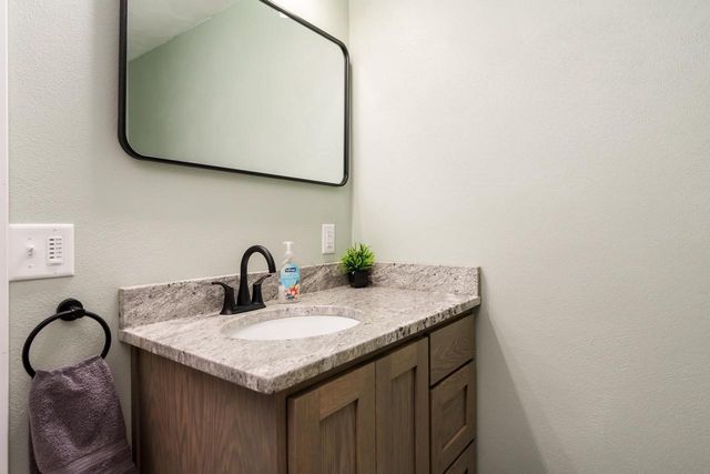 1729 E Road 5, Edgerton, WI 53534