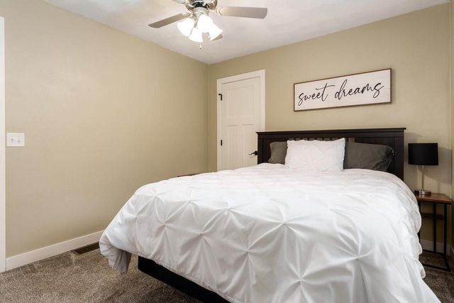 1729 E Road 5, Edgerton, WI 53534