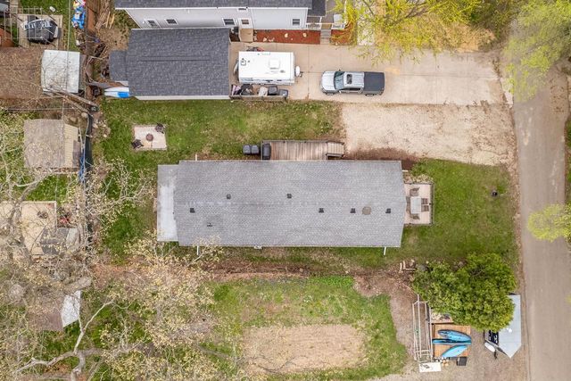 1729 E Road 5, Edgerton, WI 53534