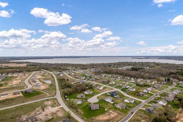 1729 E Road 5, Edgerton, WI 53534