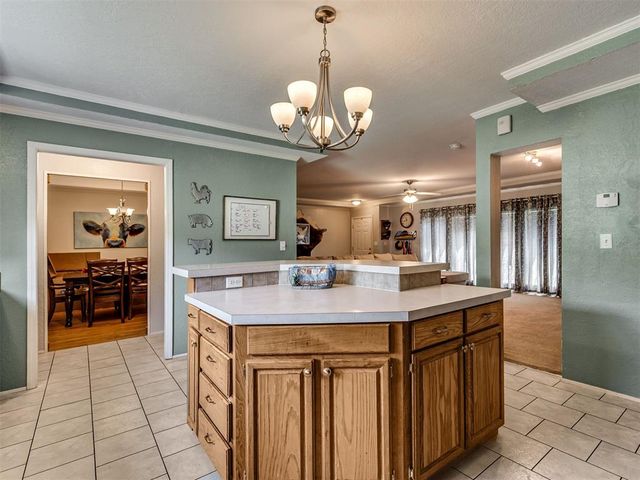 8433 Bradshaw Lane, Noble, OK 73068
