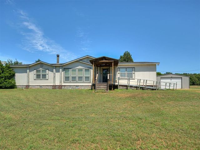 8433 Bradshaw Lane, Noble, OK 73068