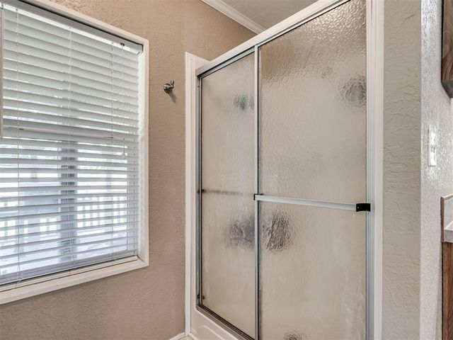 8433 Bradshaw Lane, Noble, OK 73068