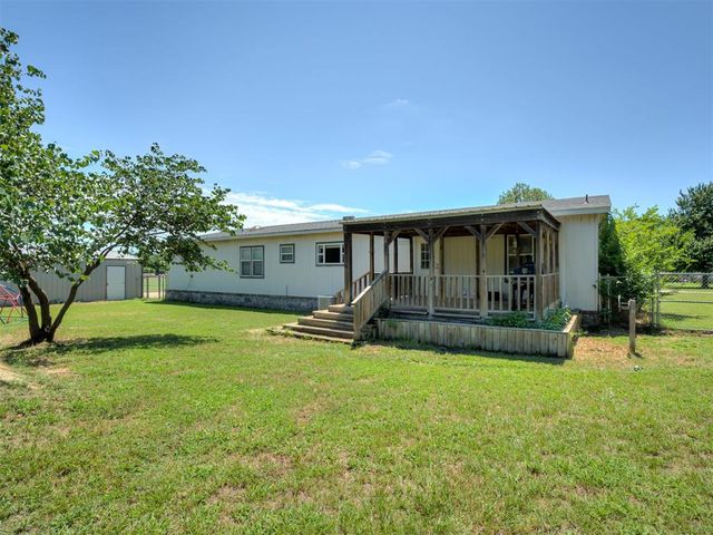 8433 Bradshaw Lane, Noble, OK 73068