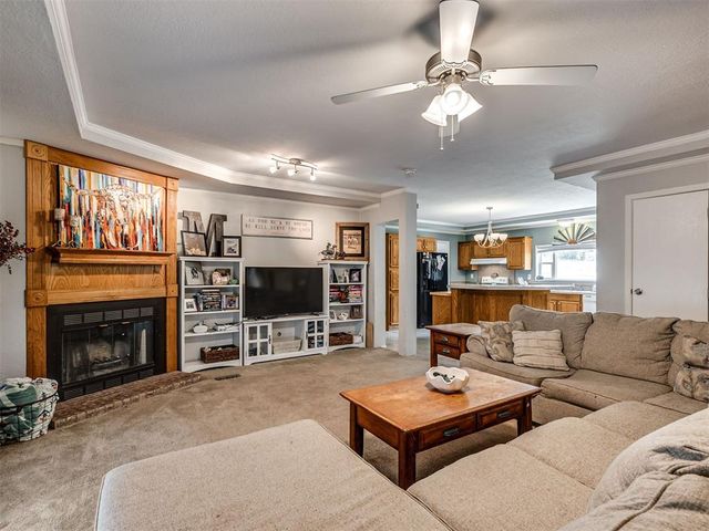 8433 Bradshaw Lane, Noble, OK 73068
