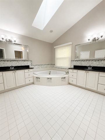 244 Indian Trail, Lake Orion, MI 48362