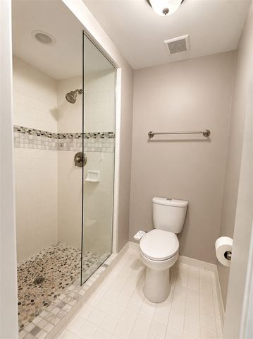 244 Indian Trail, Lake Orion, MI 48362