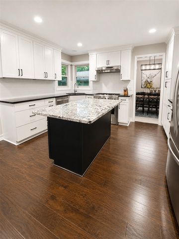 244 Indian Trail, Lake Orion, MI 48362