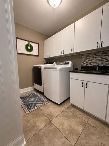 244 Indian Trail, Lake Orion, MI 48362