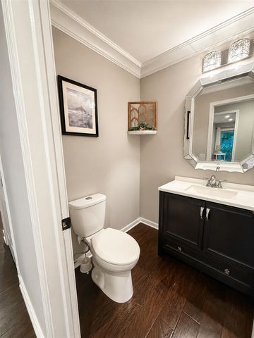 244 Indian Trail, Lake Orion, MI 48362
