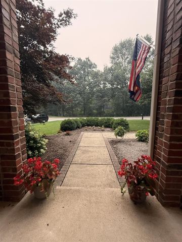 244 Indian Trail, Lake Orion, MI 48362