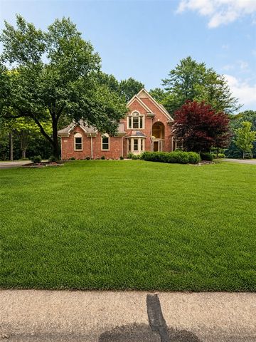 244 Indian Trail, Lake Orion, MI 48362