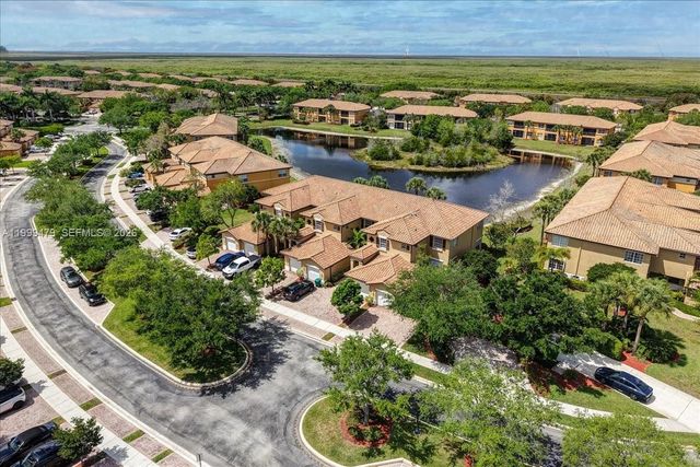 8275 NW 127th Ln 34-F, Parkland, FL 33076