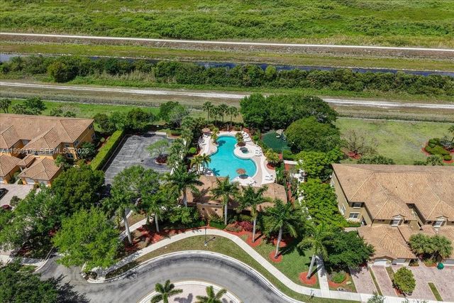 8275 NW 127th Ln 34-F, Parkland, FL 33076