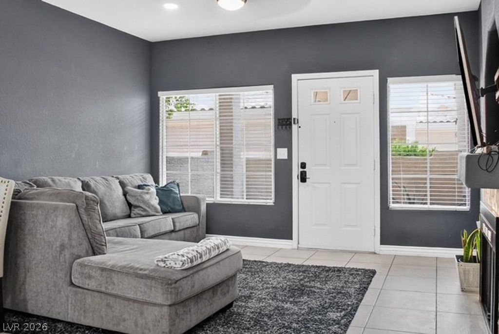 3601 Arginis Street 102, Las Vegas, NV 89108 — photo 4