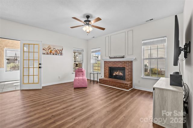 1413 Lockhart Place NW, Concord, NC 28027