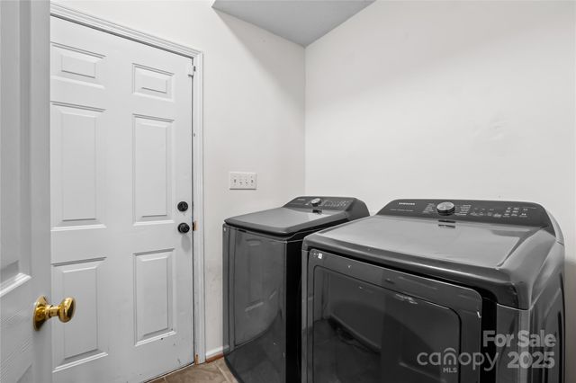 1413 Lockhart Place NW, Concord, NC 28027