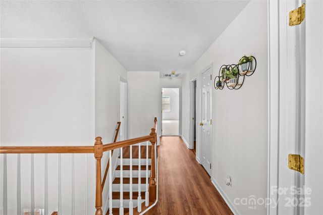 1413 Lockhart Place NW, Concord, NC 28027